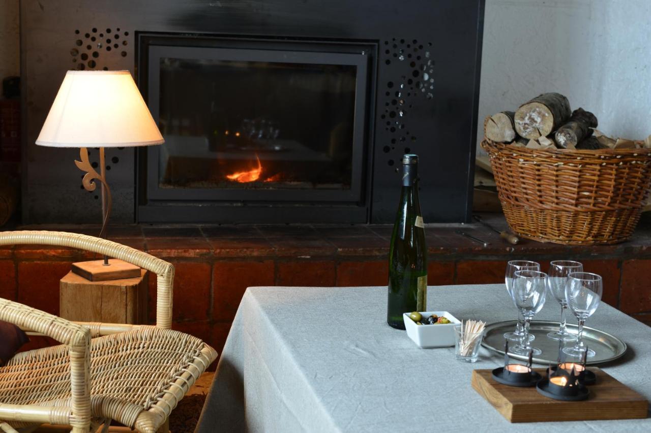 Bed and Breakfast Le Chalet De Valentine Вантрон Экстерьер фото